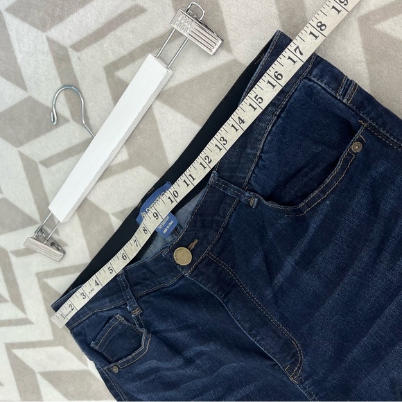 Democracy Skinny Dark Wash size 14 Control top Booty lifting denim - Picture 6 of 8